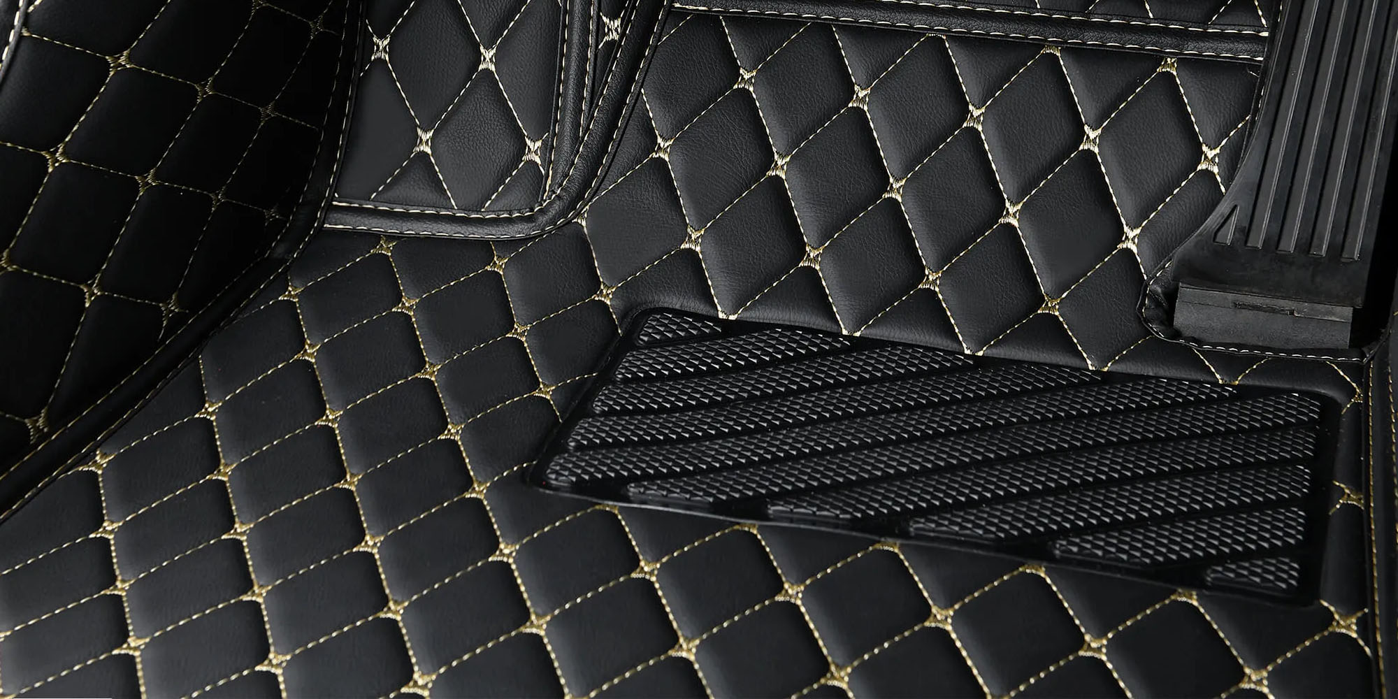 https://www.diamondscarmats.com/image/cache/catalog/slider-v1/V1-Slider1-Luxury-Leather-Diamonds-Car-Floor-Mats-Home-of-Performance-2000x1000.jpg